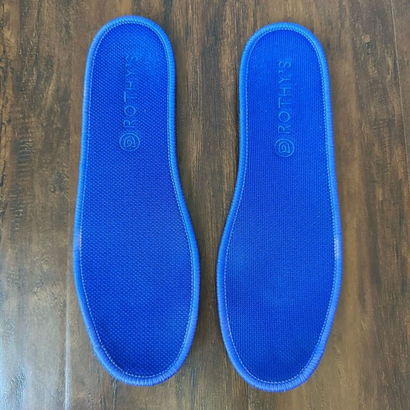 ROTHY'S The Chelsea Ankle Boot / Booties in Black - Picture 8 of 13